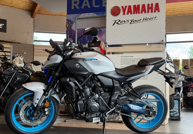 yamaha