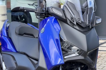 X-MAX 125 przebieg tylko 840km salon Bielsko Biała ASO