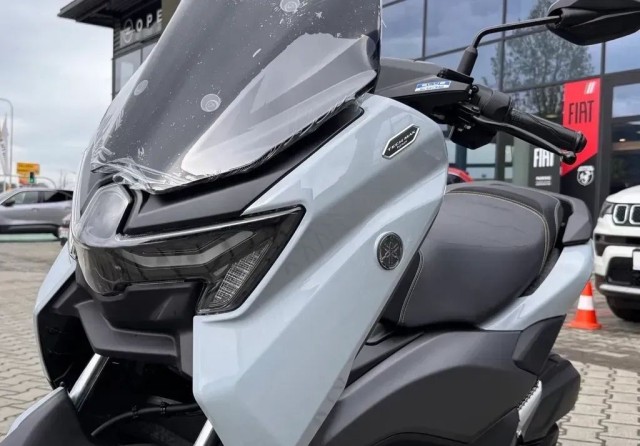 yamaha