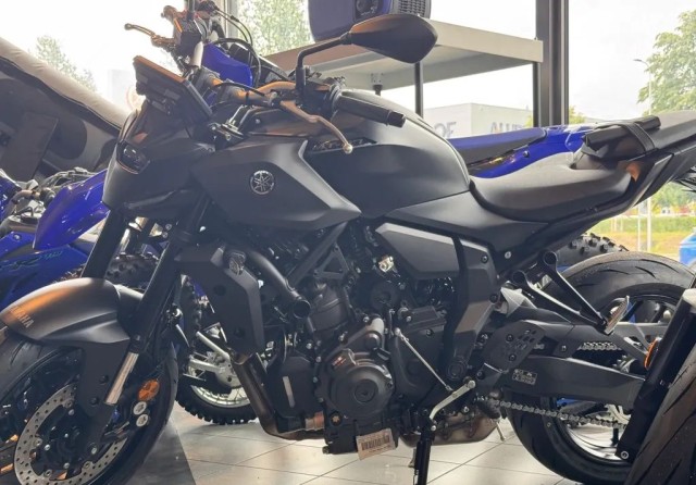 yamaha