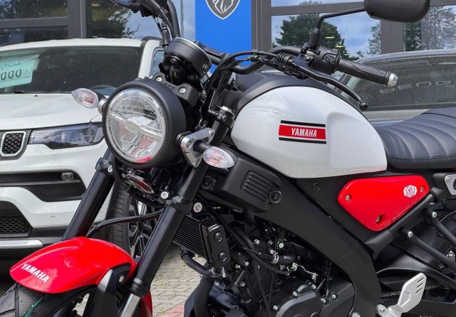 yamaha