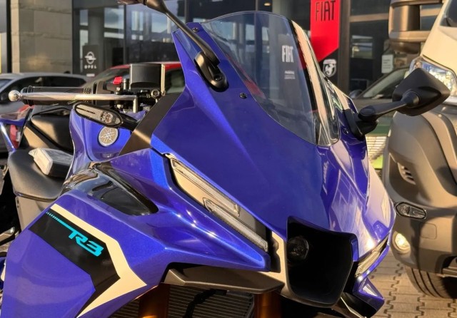 yamaha