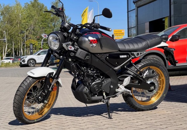 yamaha