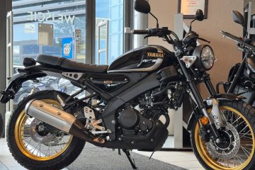 125 XSR LEGACY 125 MT kat. B HIT Salon Bielsko Biała