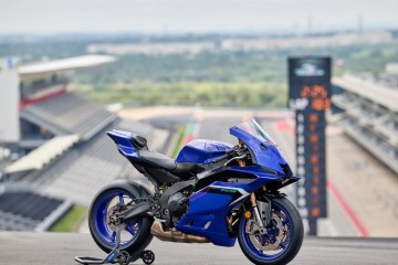 R9 YZF R9 Yamaha YZF-R9 NOWOŚĆ salon Bielsko