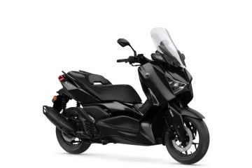 X-Max 125 TECH MAX od ręki model 2024 Bielsko-Biała